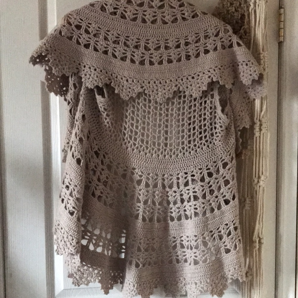 Anthropologie crochet sweater vest boho - Picture 5 of 9